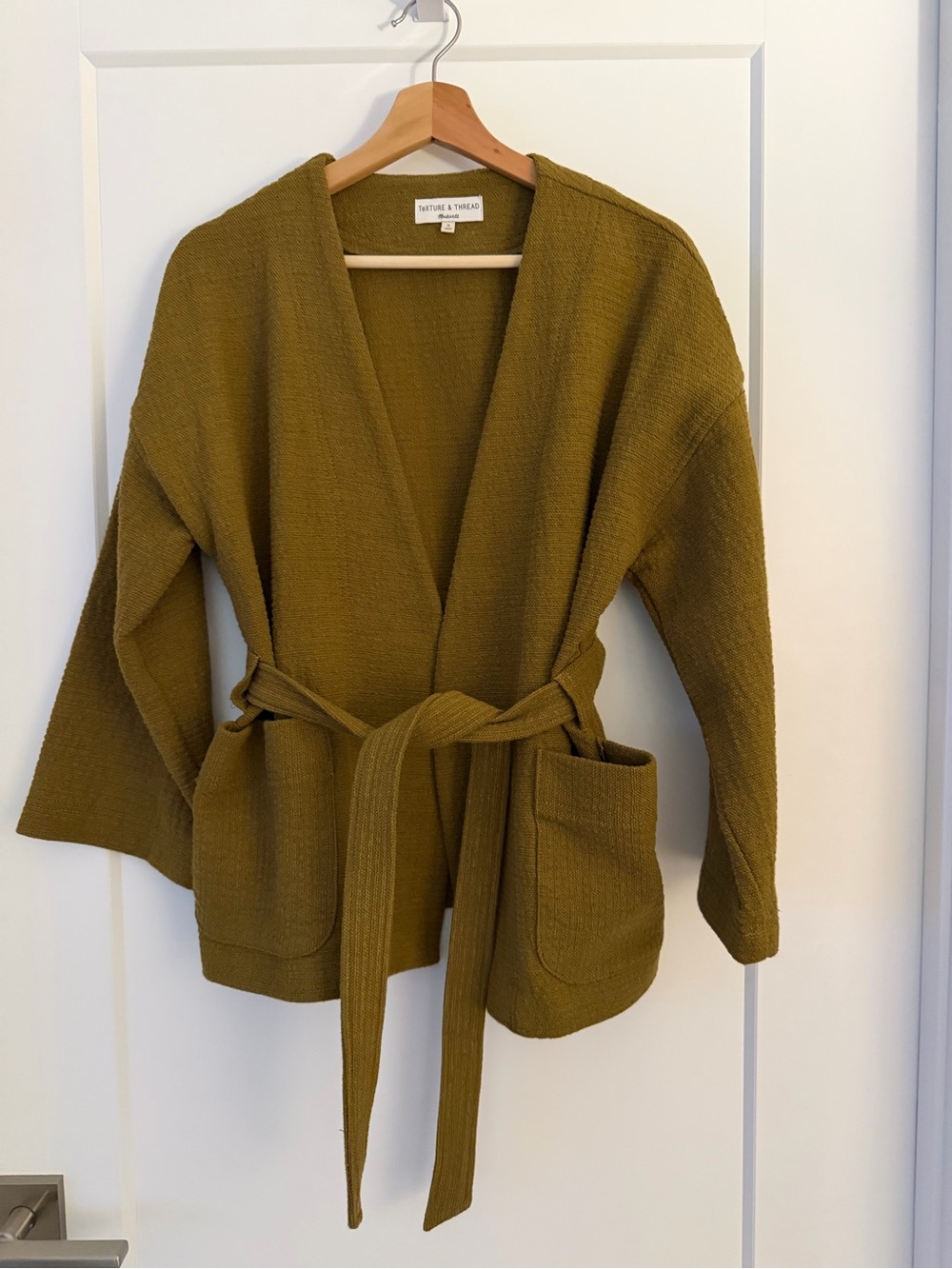 Madewell-Textured Belted V-Neck Cardigan Sweater - Olive